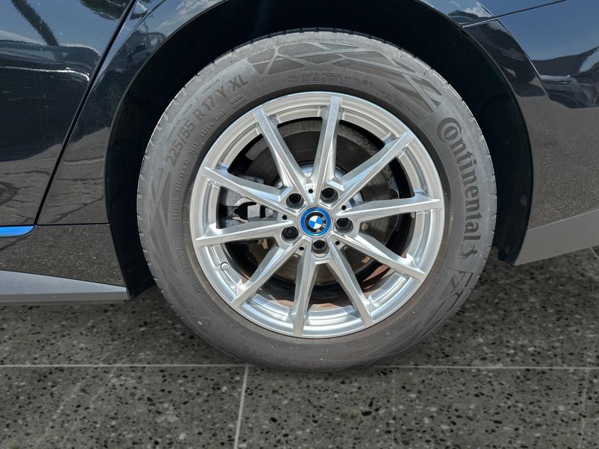 Originalaufnahme des Fahrzeugs