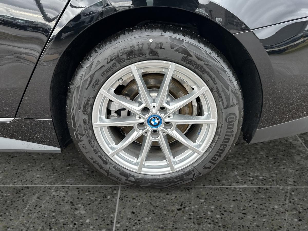 Originalaufnahme des Fahrzeugs