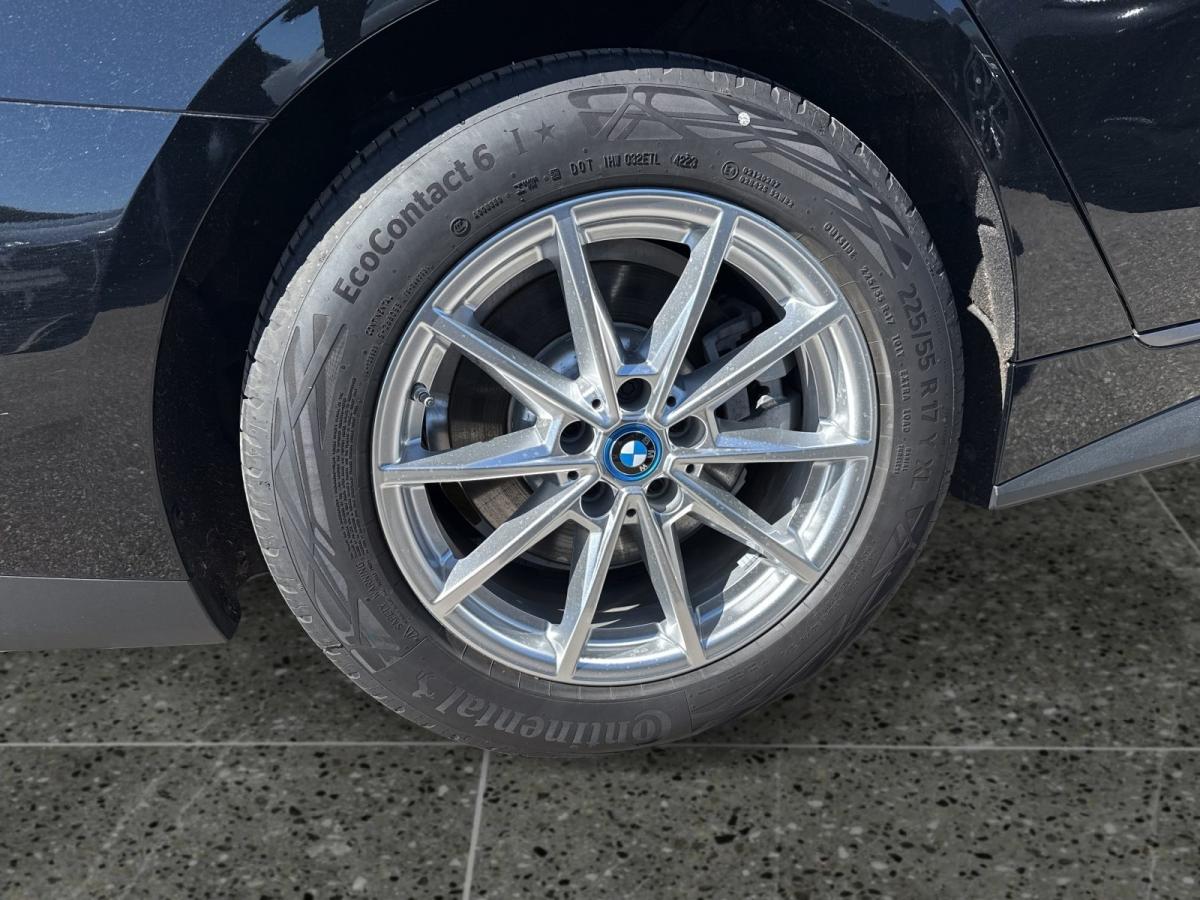 Originalaufnahme des Fahrzeugs Originalaufnahme des Fahrzeugs