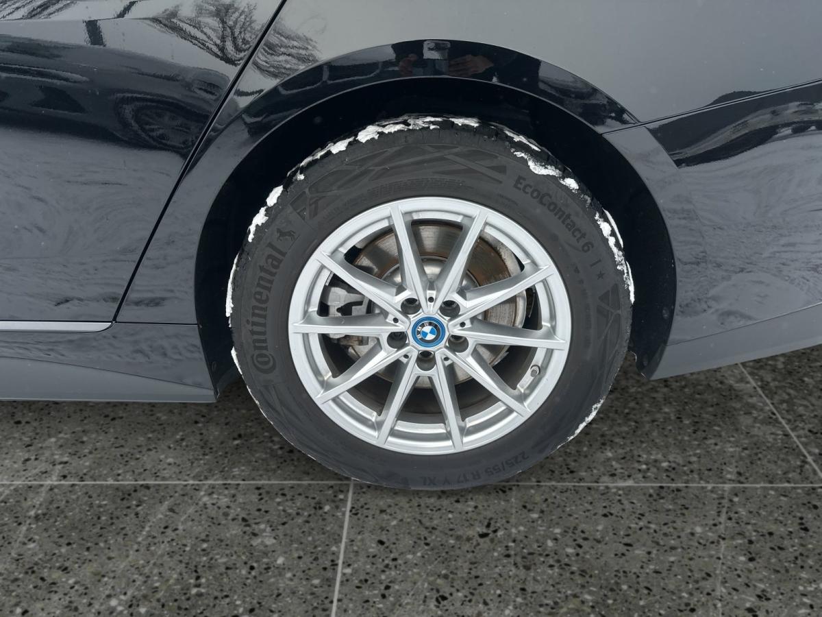 Originalaufnahme des Fahrzeugs Originalaufnahme des Fahrzeugs