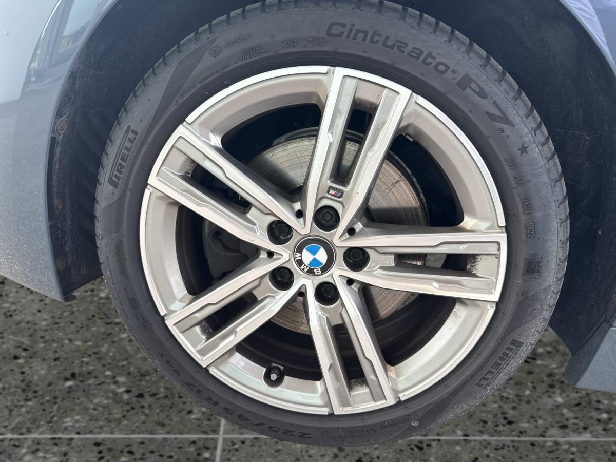 Originalaufnahme des Fahrzeugs Originalaufnahme des Fahrzeugs