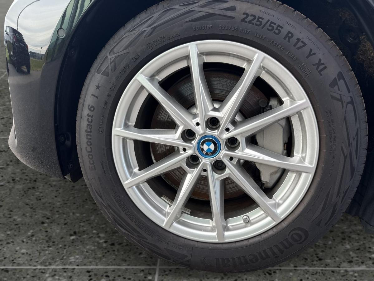 Originalaufnahme des Fahrzeugs Originalaufnahme des Fahrzeugs