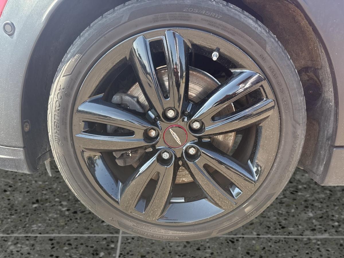 Originalaufnahme des Fahrzeugs
