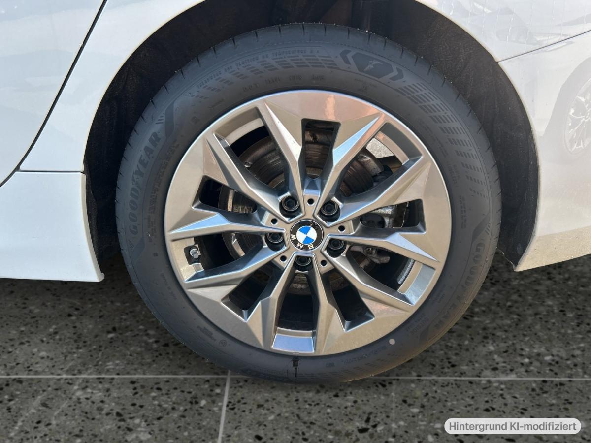 Originalaufnahme des Fahrzeugs Originalaufnahme des Fahrzeugs