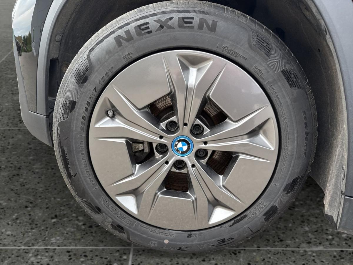 Originalaufnahme des Fahrzeugs Originalaufnahme des Fahrzeugs