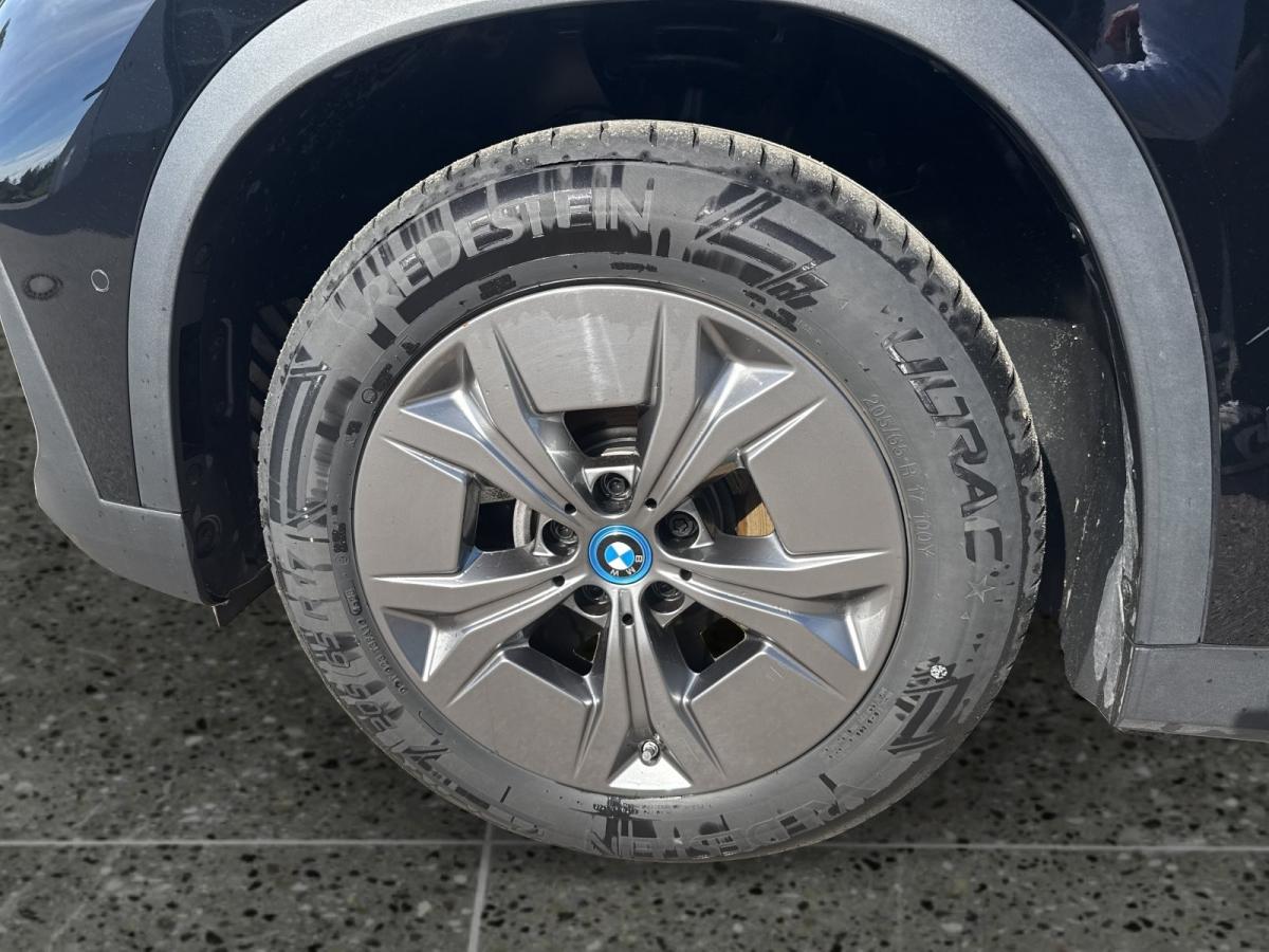 Originalaufnahme des Fahrzeugs Originalaufnahme des Fahrzeugs