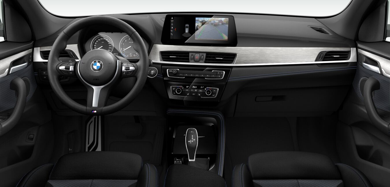 BMW BMW X im Innenraum von vorne BMW BMW X im Innenraum von vorne