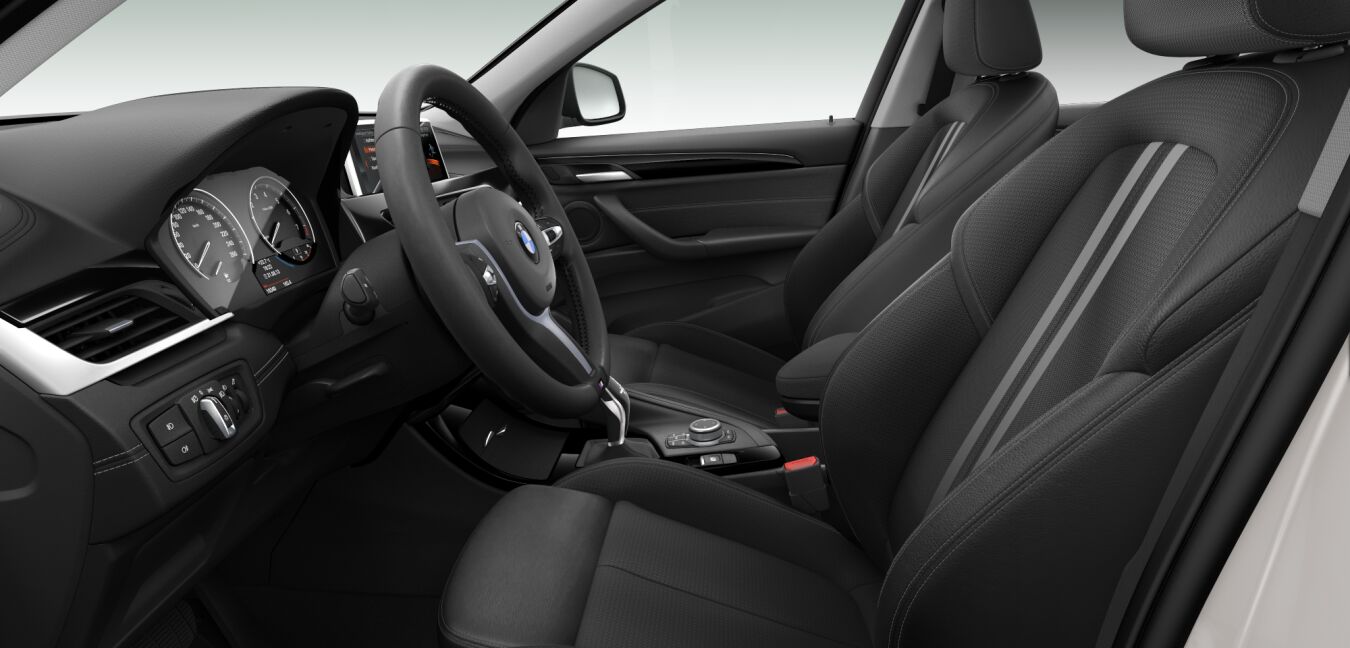 BMW BMW X im Innenraum seitlich BMW BMW X im Innenraum seitlich