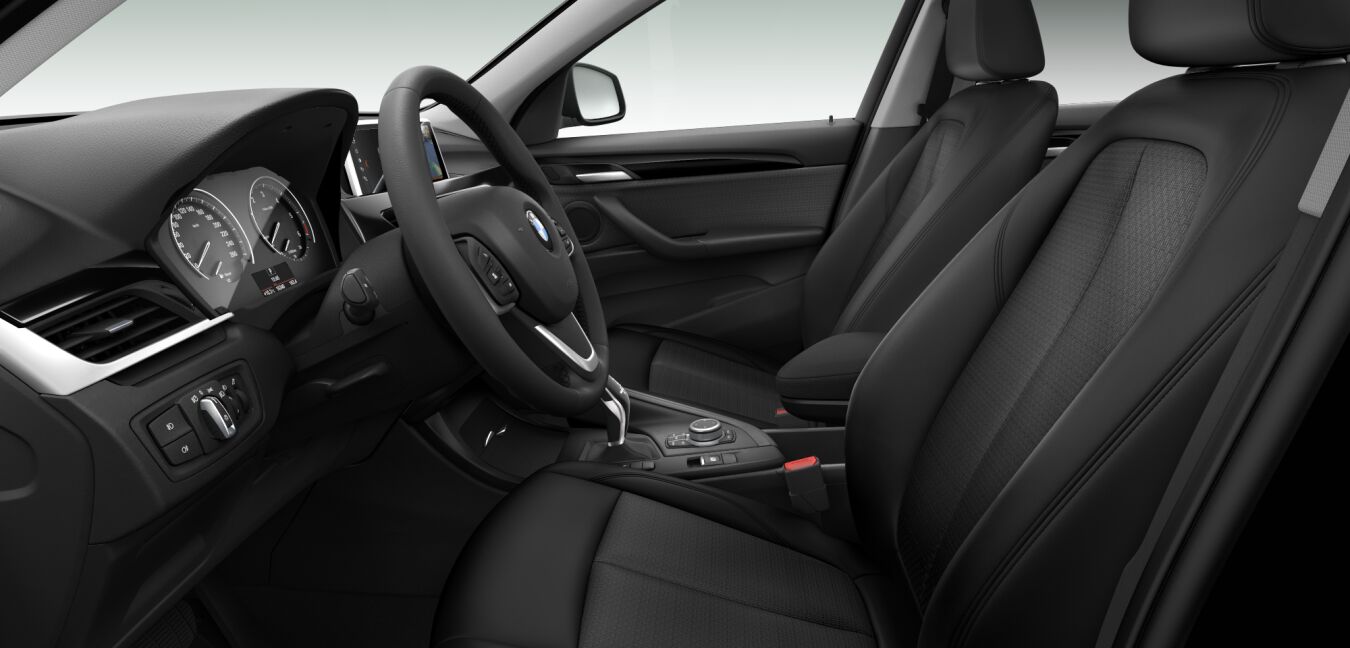 BMW BMW X im Innenraum seitlich BMW BMW X im Innenraum seitlich