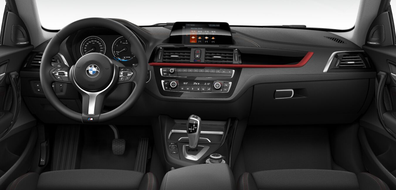 BMW BMW 2er im Innenraum von vorne BMW BMW 2er im Innenraum von vorne