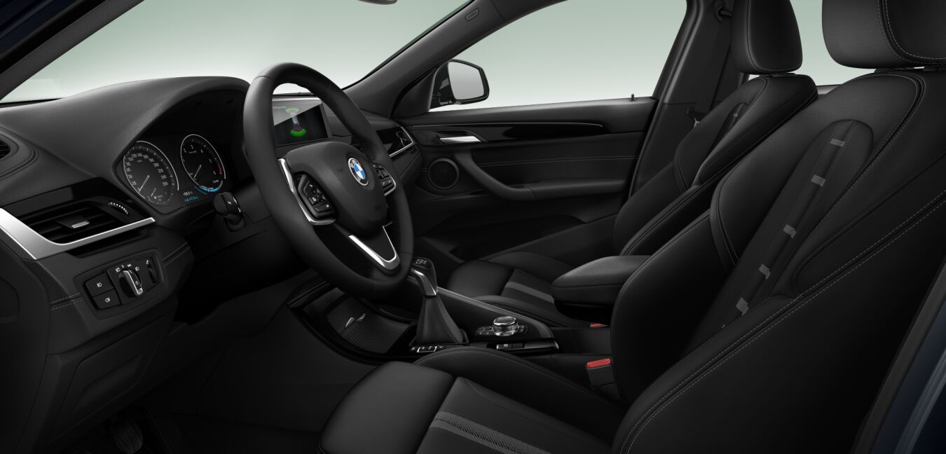 BMW BMW X im Innenraum seitlich BMW BMW X im Innenraum seitlich