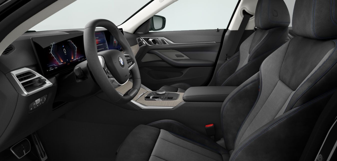 BMW BMW 4er im Innenraum seitlich BMW BMW 4er im Innenraum seitlich