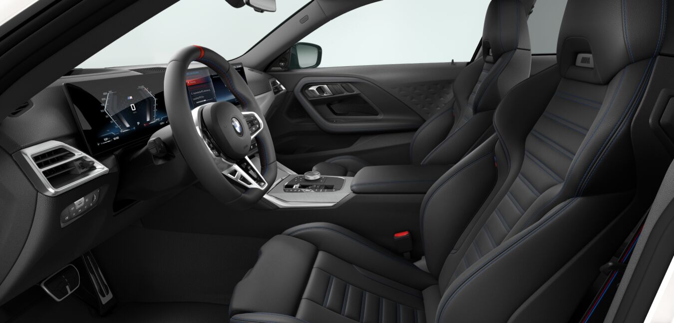 BMW BMW 2er im Innenraum seitlich BMW BMW 2er im Innenraum seitlich