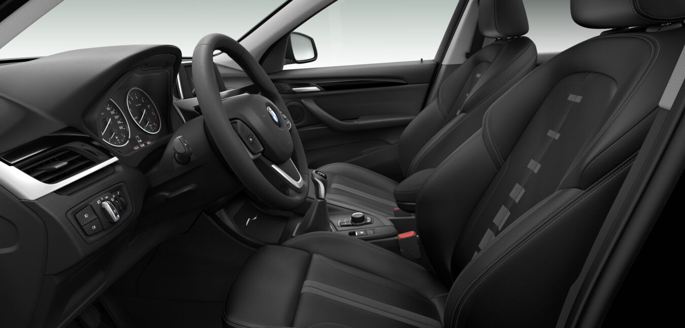 BMW BMW X im Innenraum seitlich BMW BMW X im Innenraum seitlich