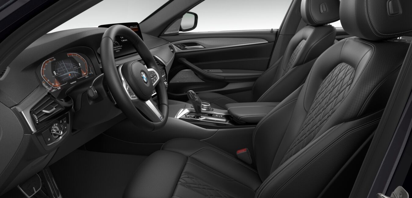 BMW BMW 5er im Innenraum seitlich BMW BMW 5er im Innenraum seitlich