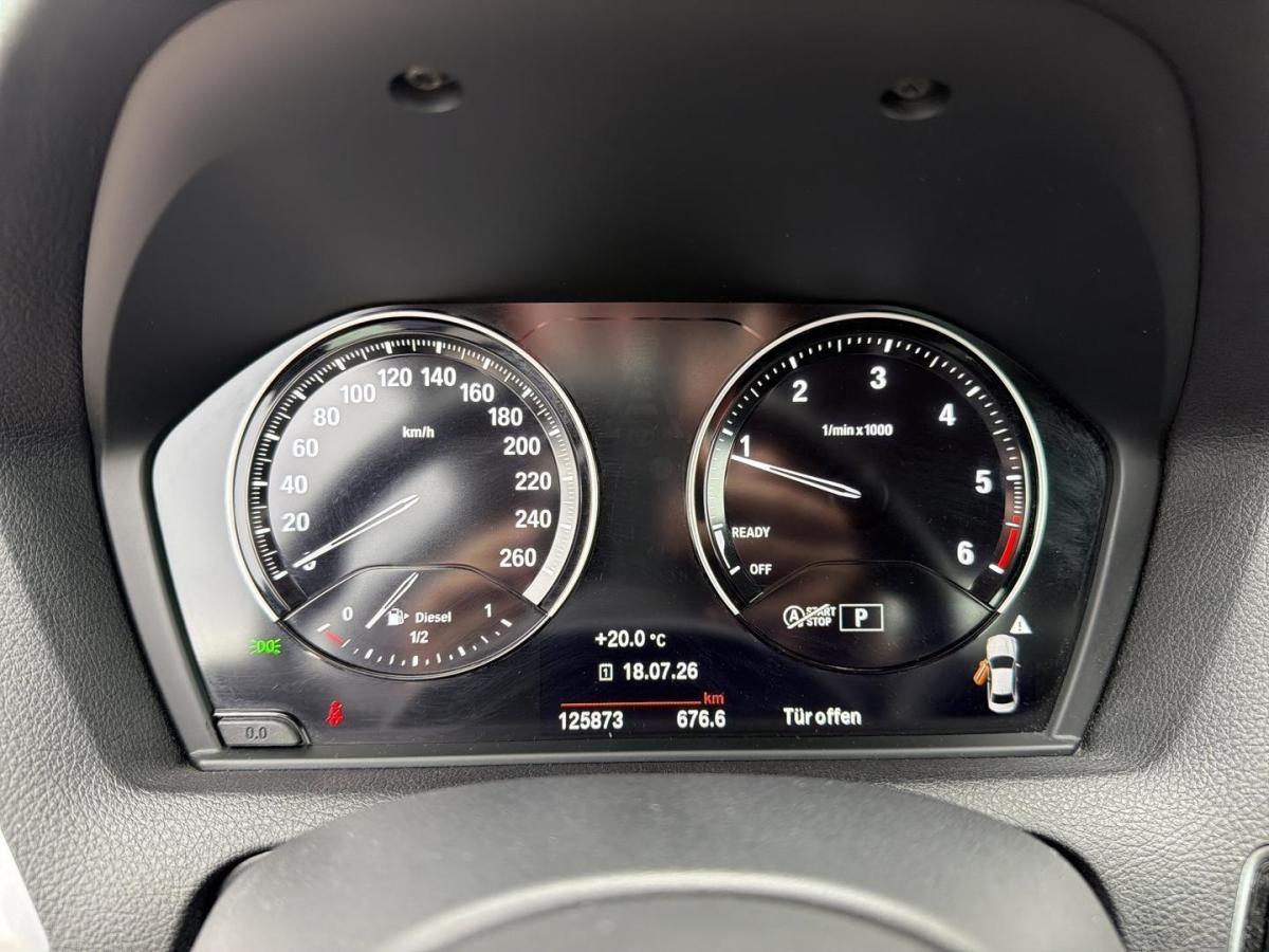 Originalaufnahme des Fahrzeugs Originalaufnahme des Fahrzeugs