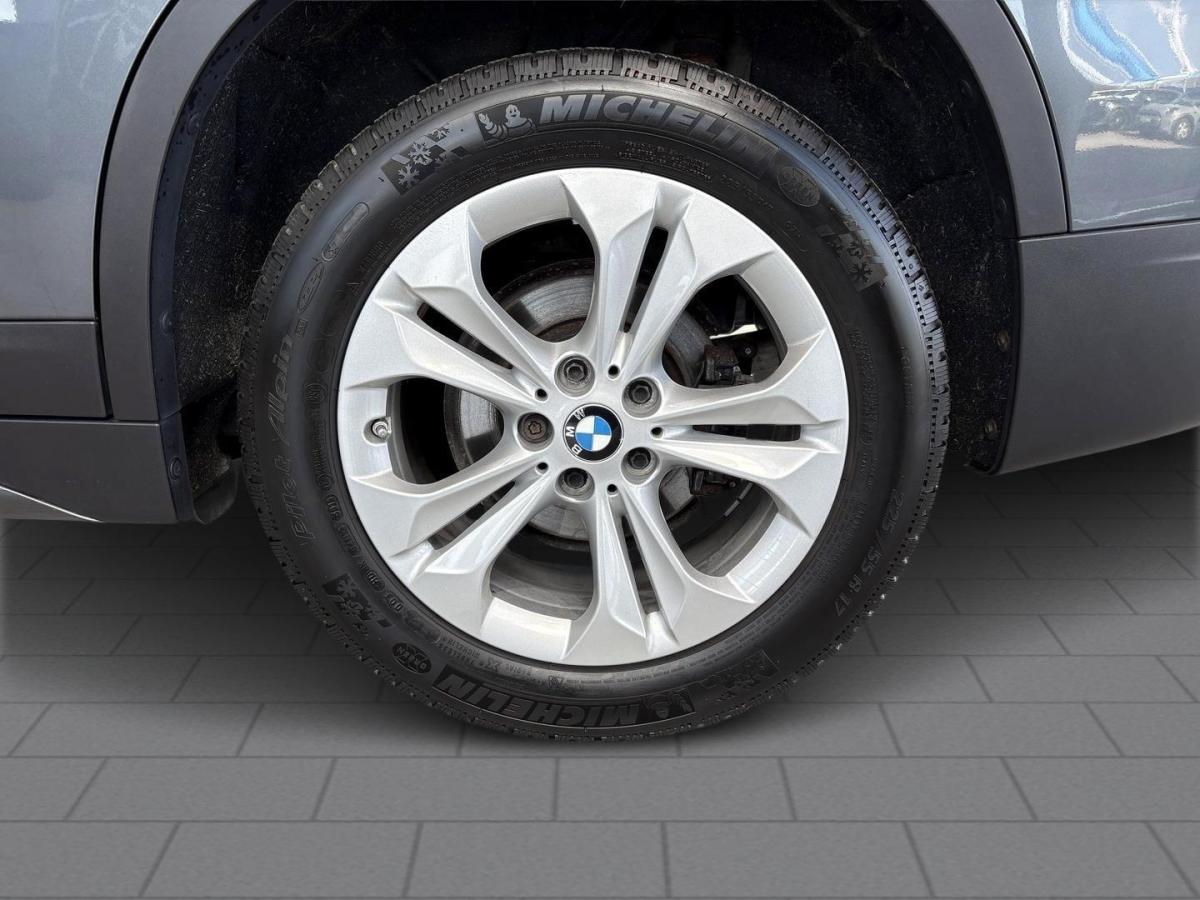 Originalaufnahme des Fahrzeugs Originalaufnahme des Fahrzeugs