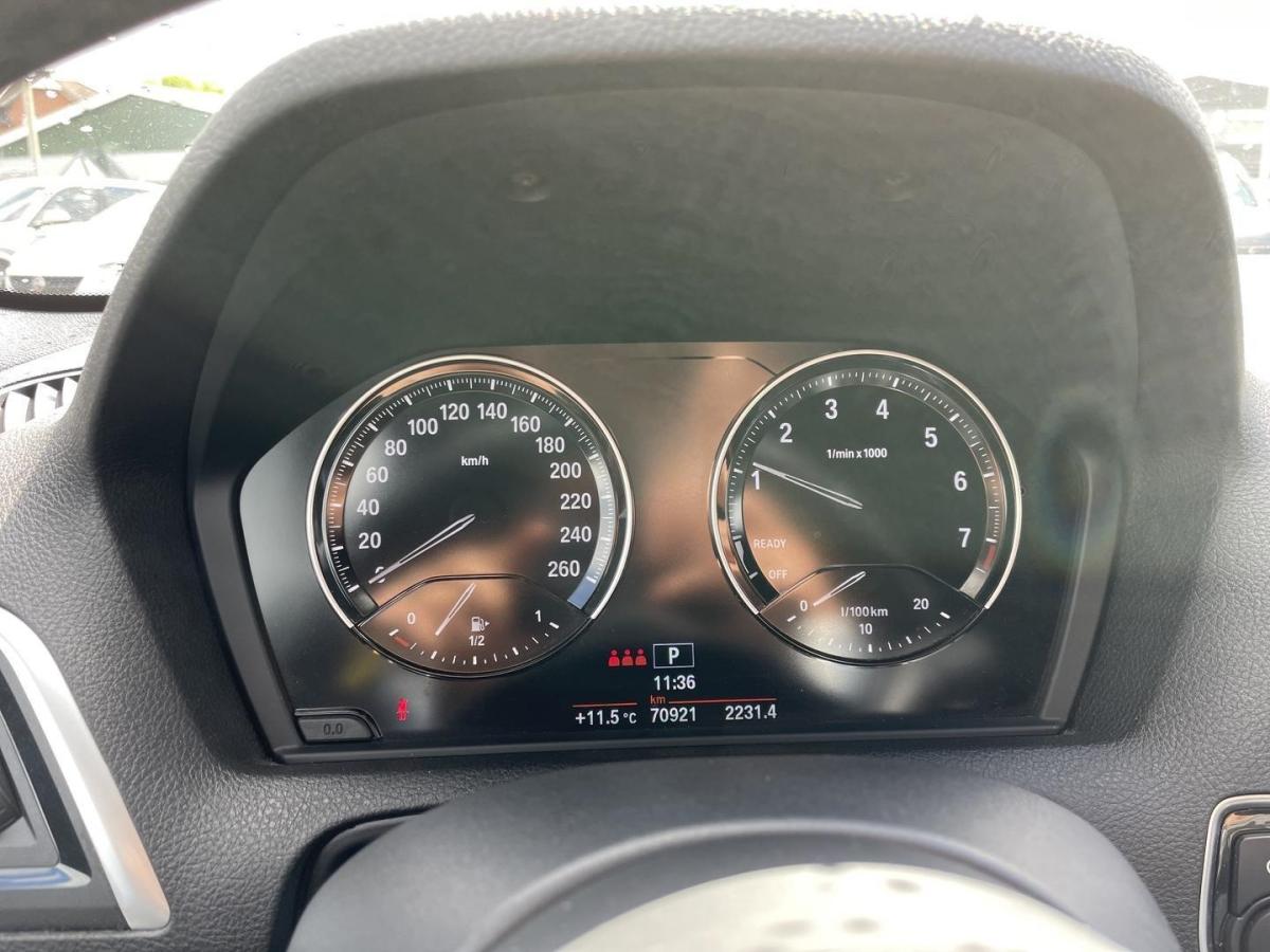 Originalaufnahme des Fahrzeugs Originalaufnahme des Fahrzeugs