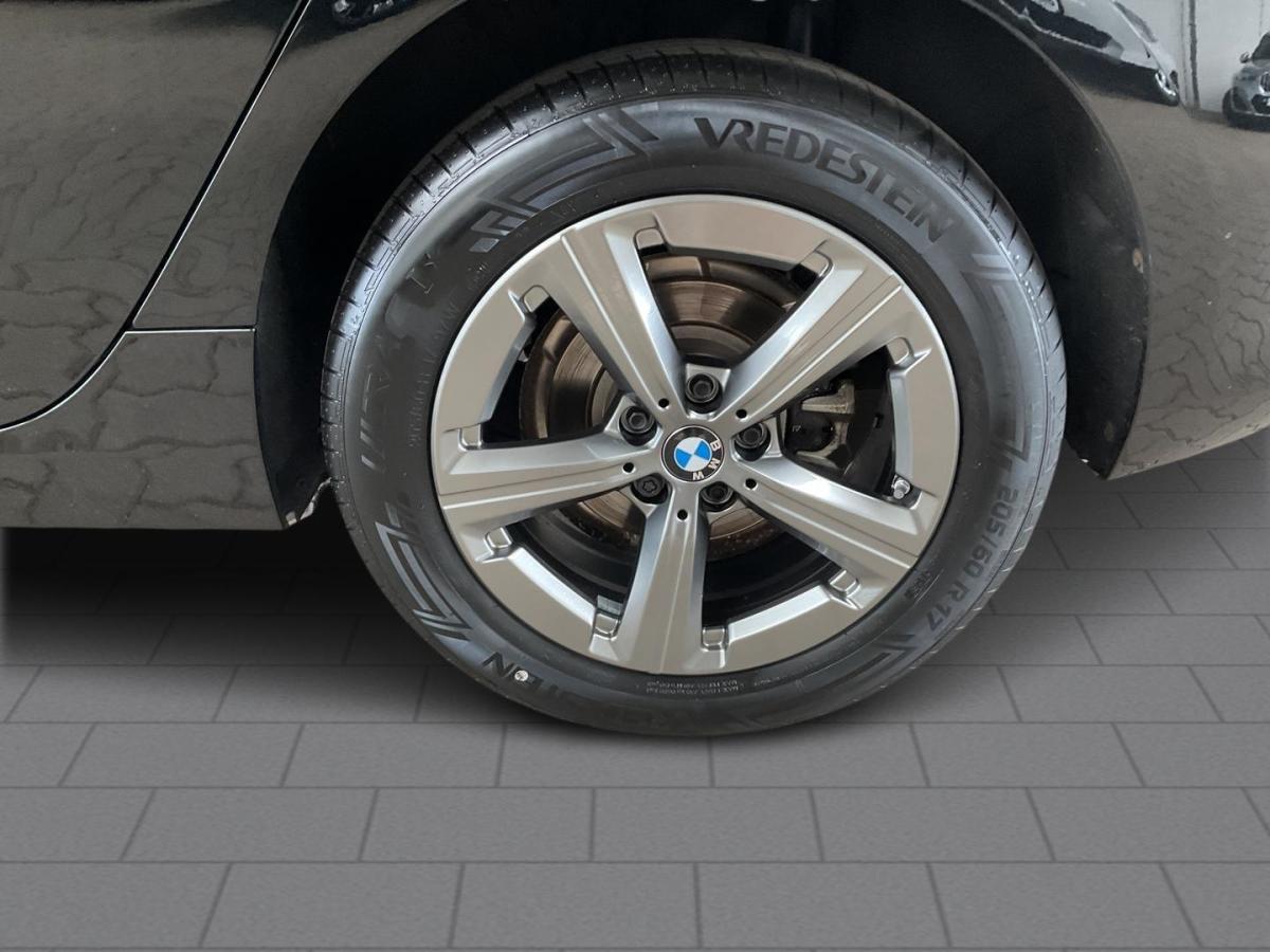 Originalaufnahme des Fahrzeugs Originalaufnahme des Fahrzeugs