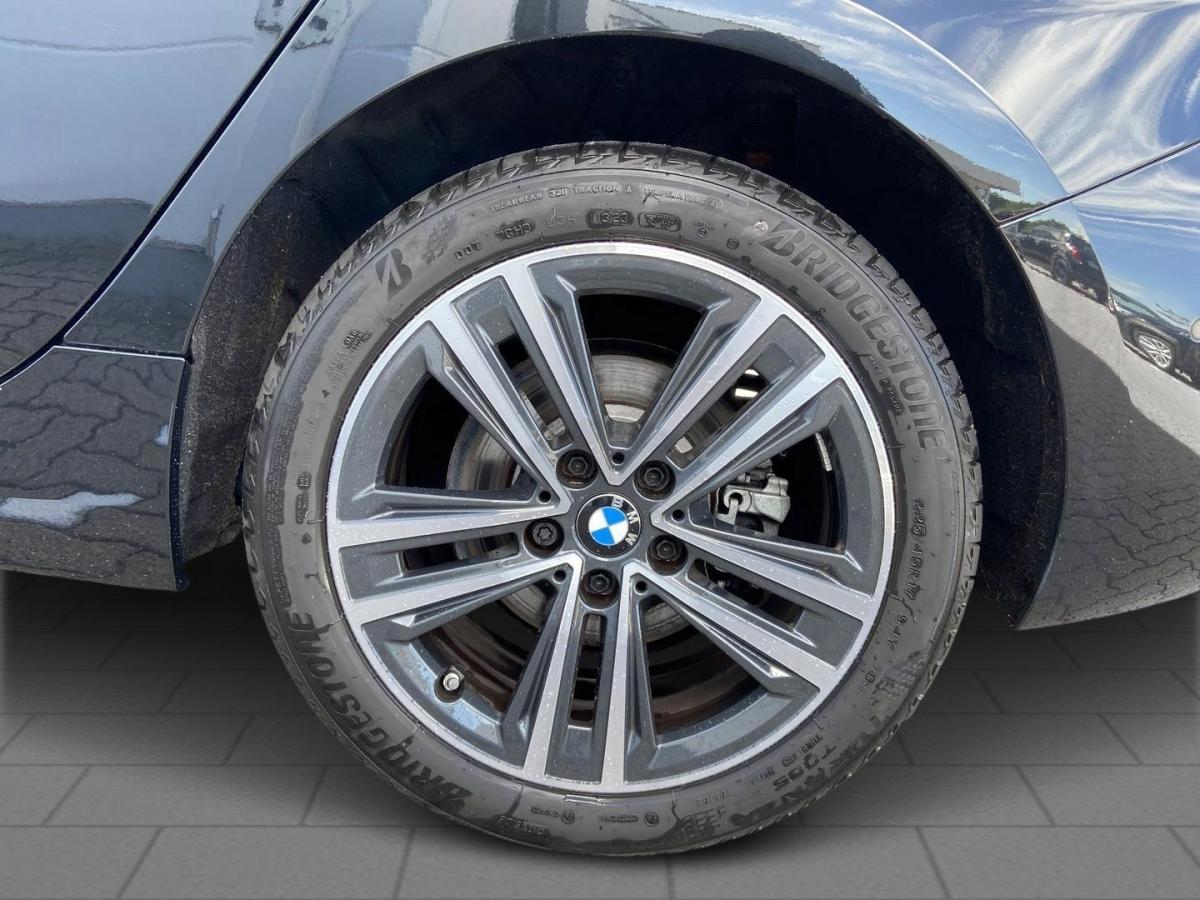 Originalaufnahme des Fahrzeugs Originalaufnahme des Fahrzeugs