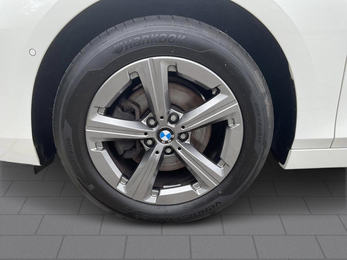 Originalaufnahme des Fahrzeugs Originalaufnahme des Fahrzeugs