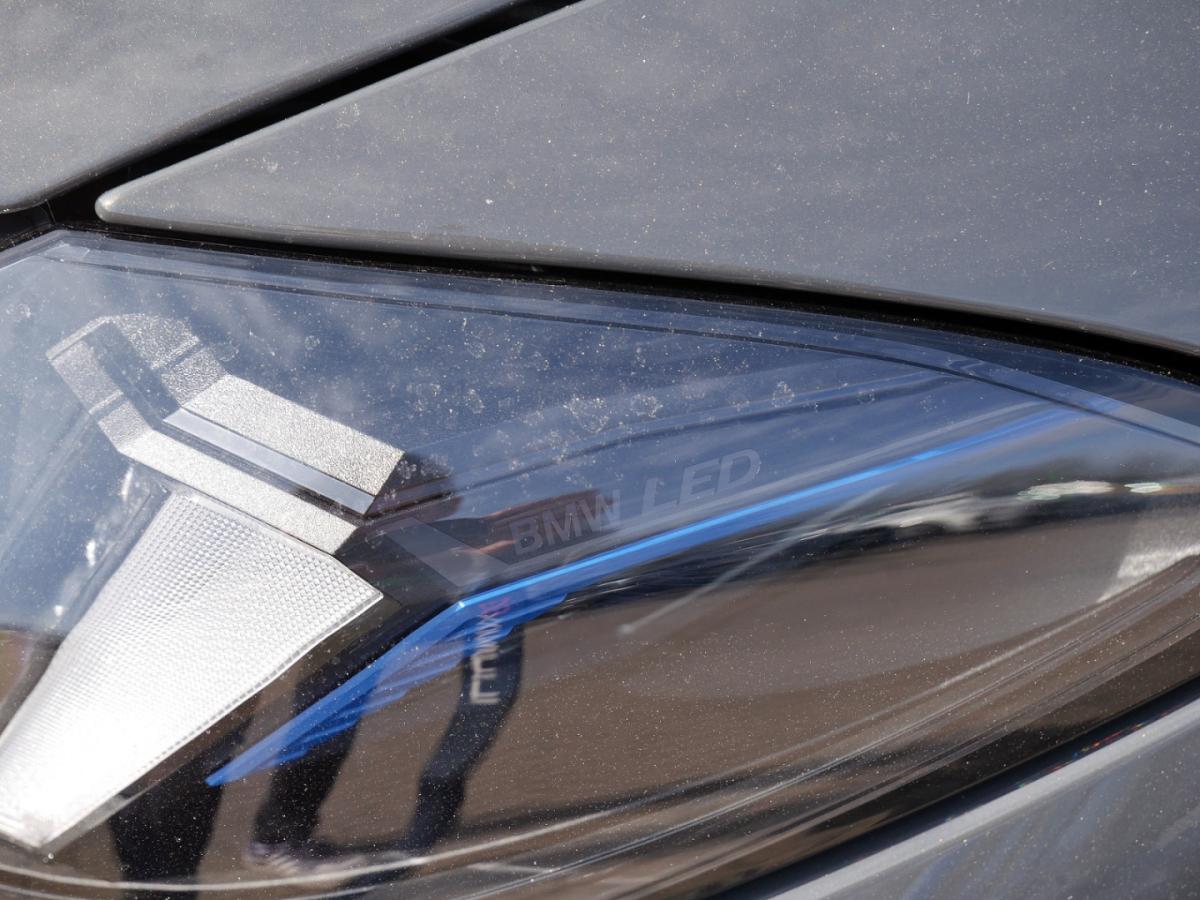 Originalaufnahme des Fahrzeugs Originalaufnahme des Fahrzeugs