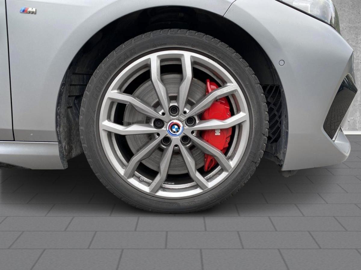 Originalaufnahme des Fahrzeugs Originalaufnahme des Fahrzeugs