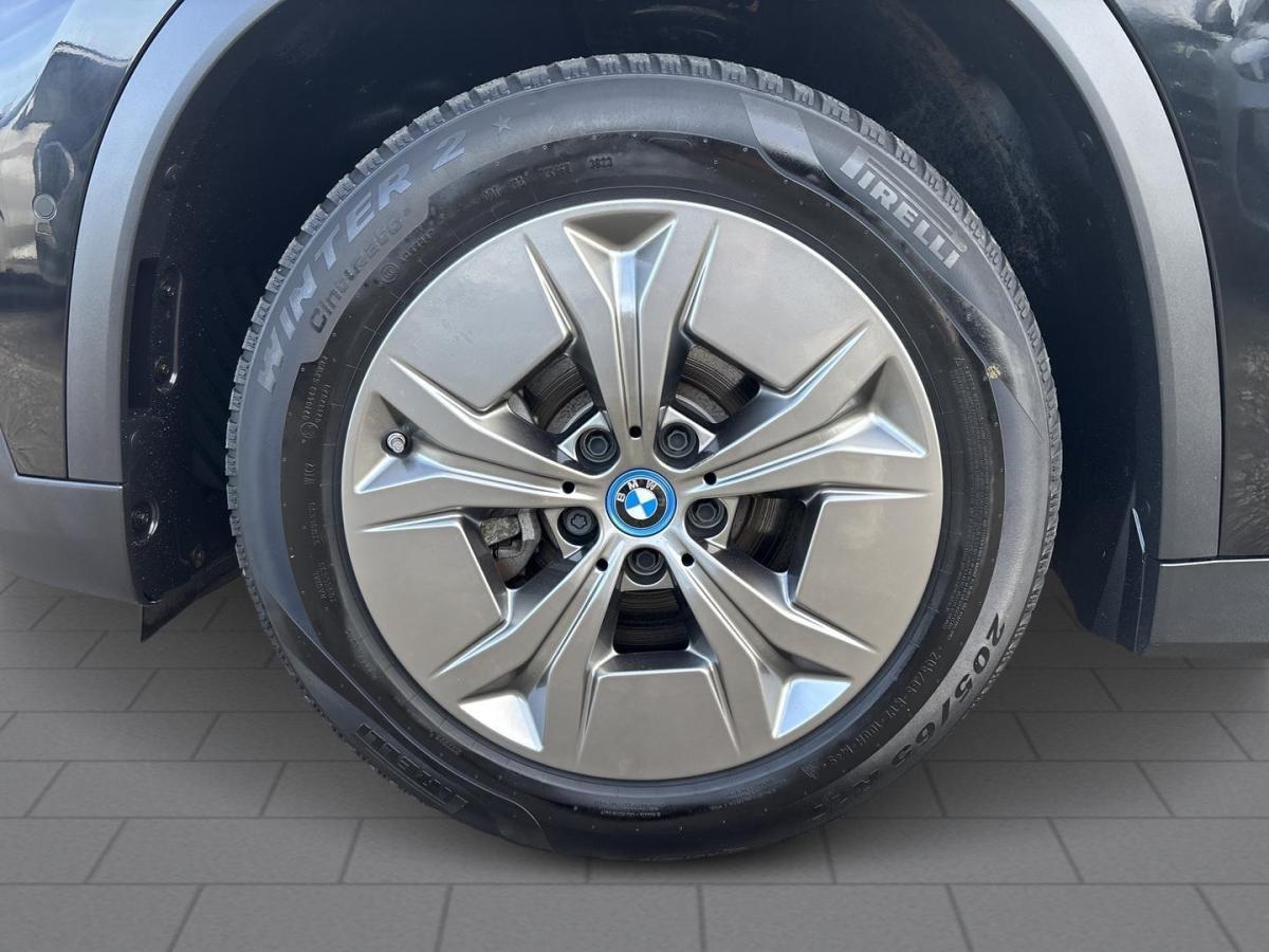 Originalaufnahme des Fahrzeugs Originalaufnahme des Fahrzeugs
