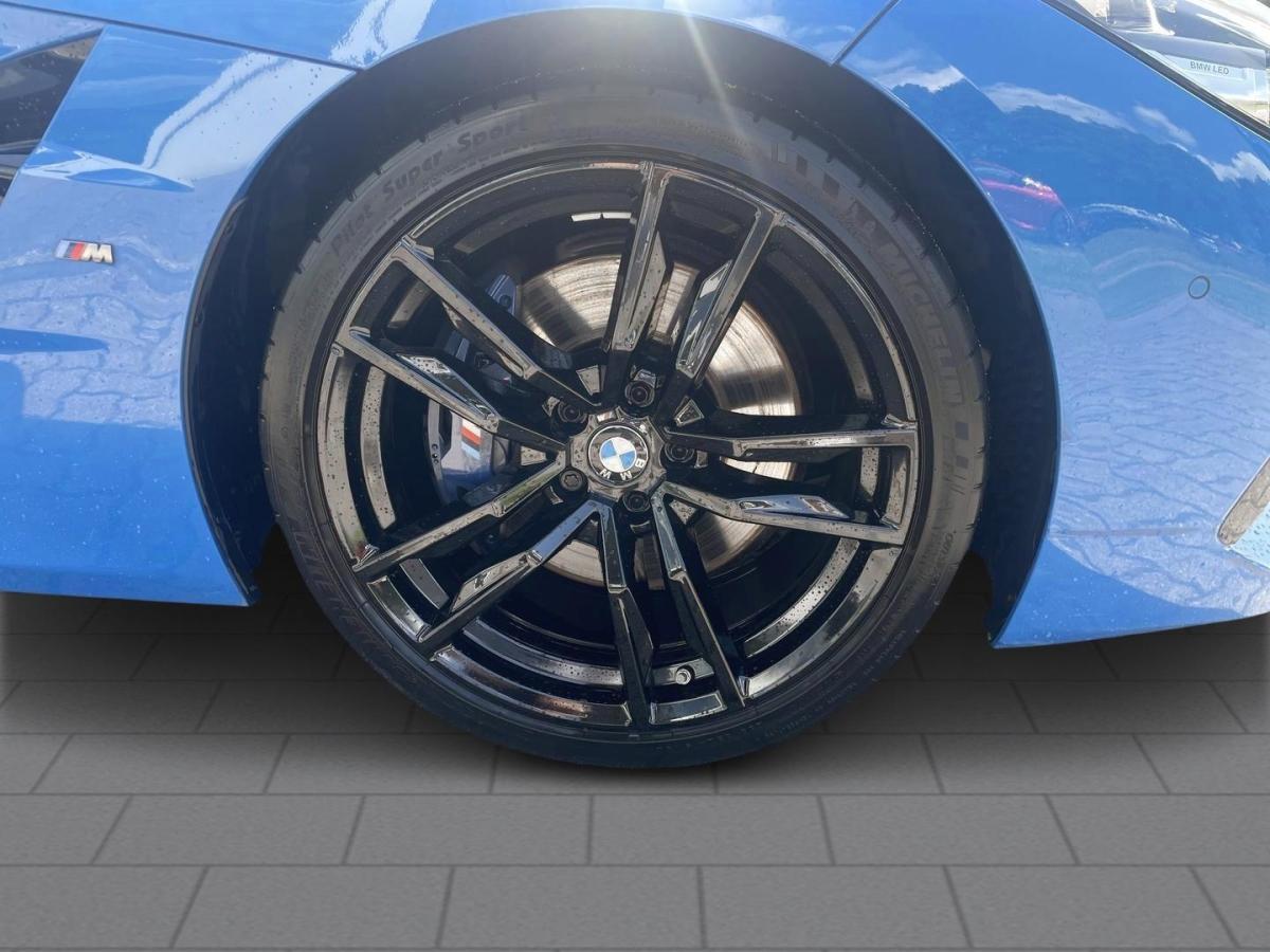 Originalaufnahme des Fahrzeugs Originalaufnahme des Fahrzeugs
