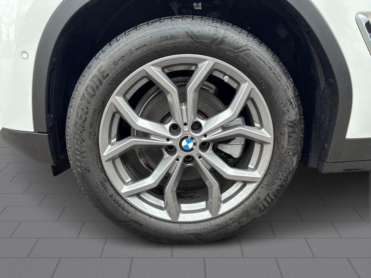 Originalaufnahme des Fahrzeugs Originalaufnahme des Fahrzeugs