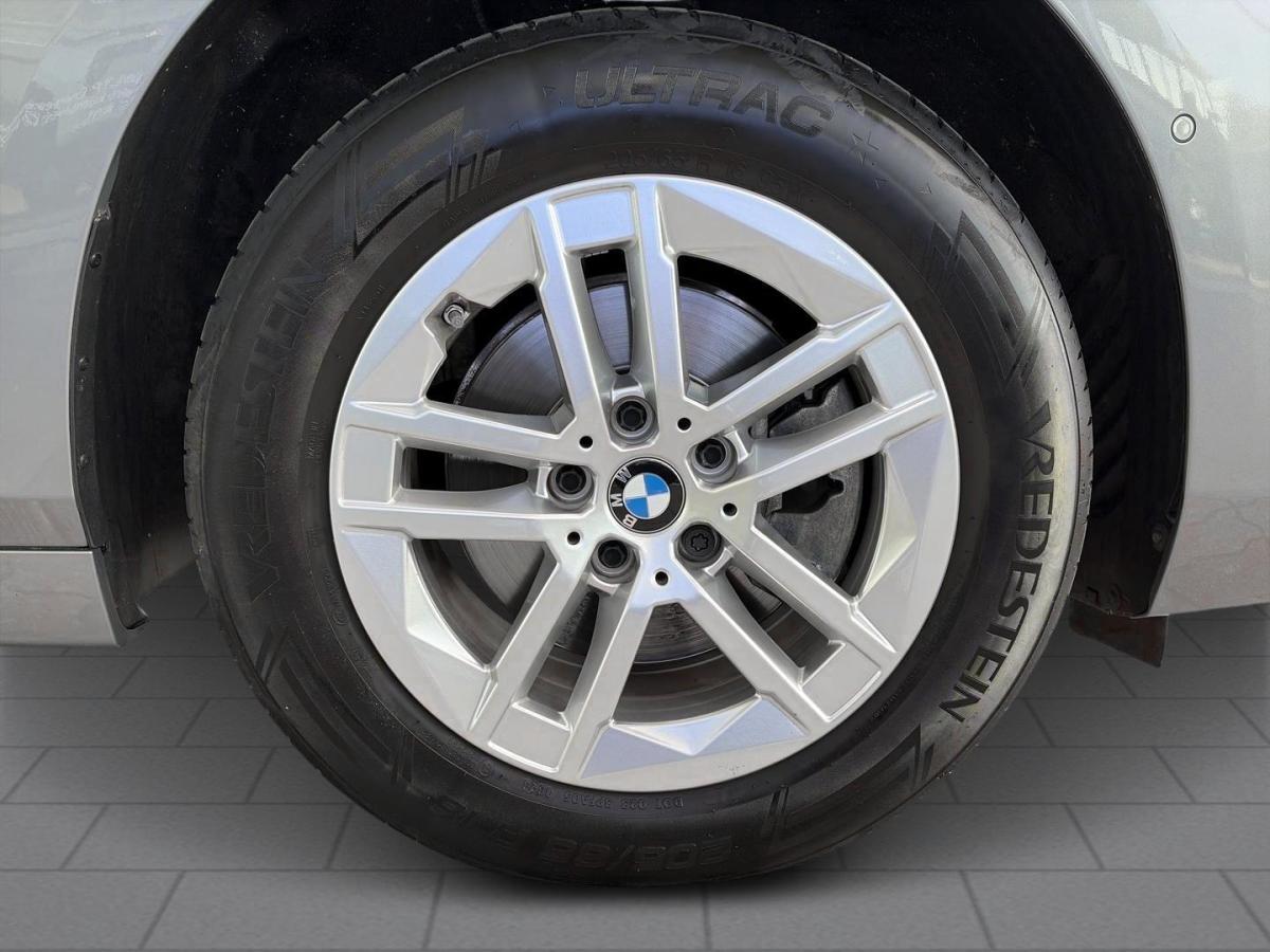 Originalaufnahme des Fahrzeugs Originalaufnahme des Fahrzeugs