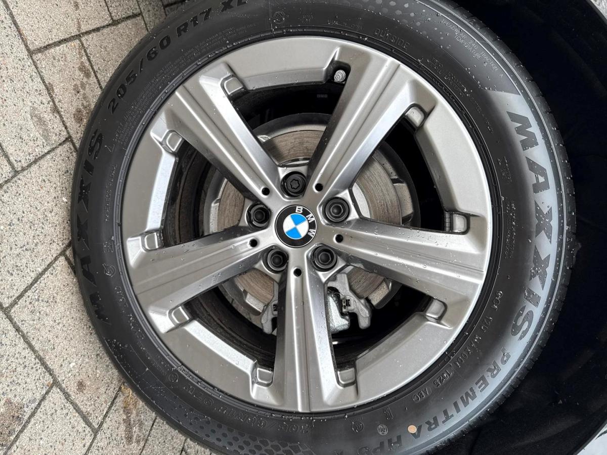 Originalaufnahme des Fahrzeugs Originalaufnahme des Fahrzeugs