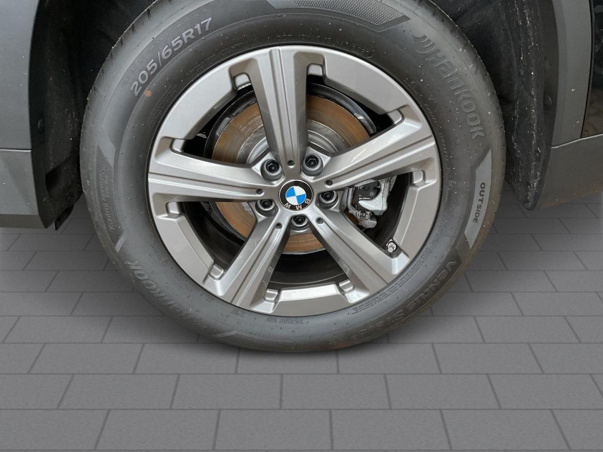 Originalaufnahme des Fahrzeugs Originalaufnahme des Fahrzeugs