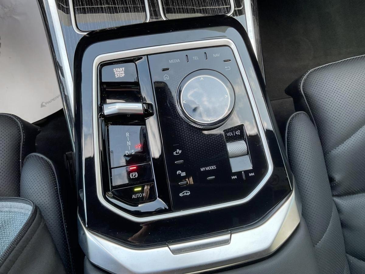 BMW 740d xDrive Limousine im Innenraum