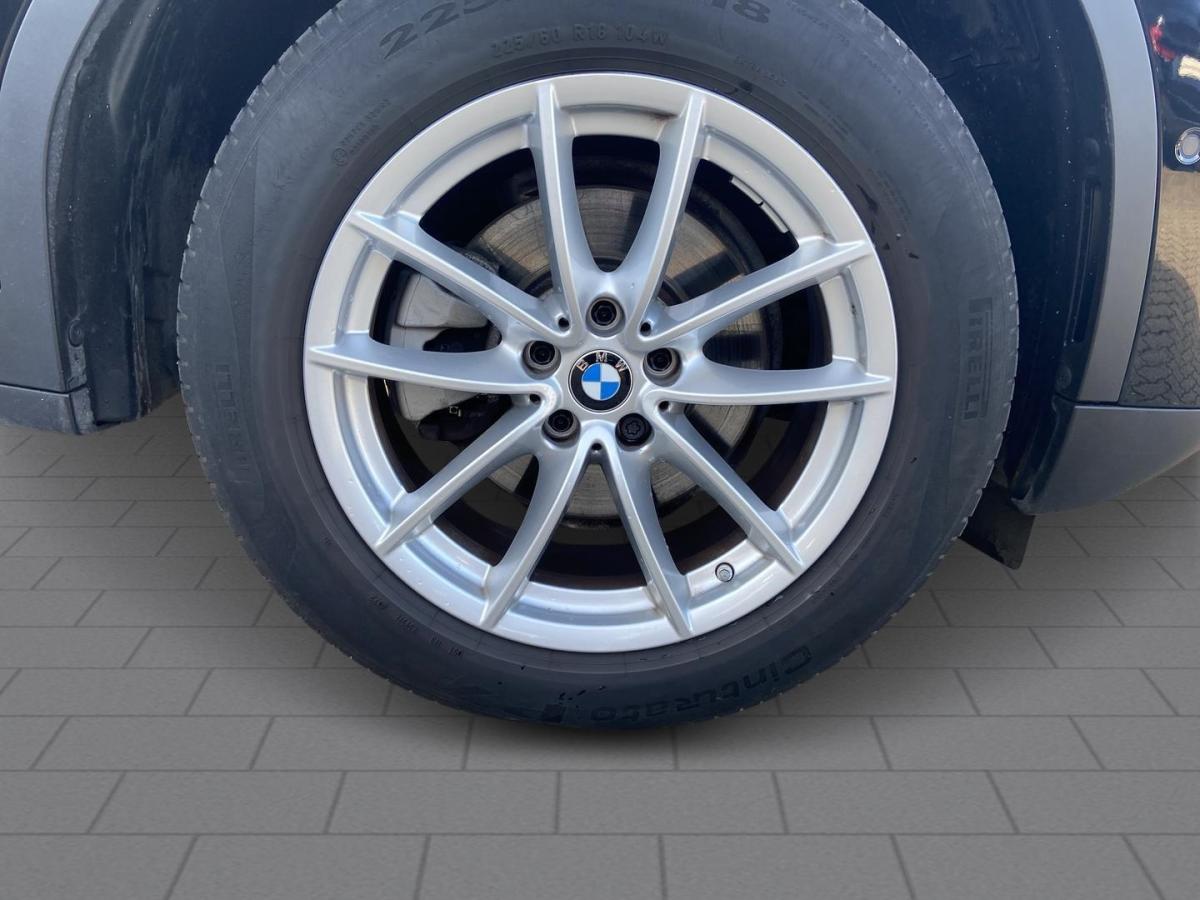 Originalaufnahme des Fahrzeugs Originalaufnahme des Fahrzeugs