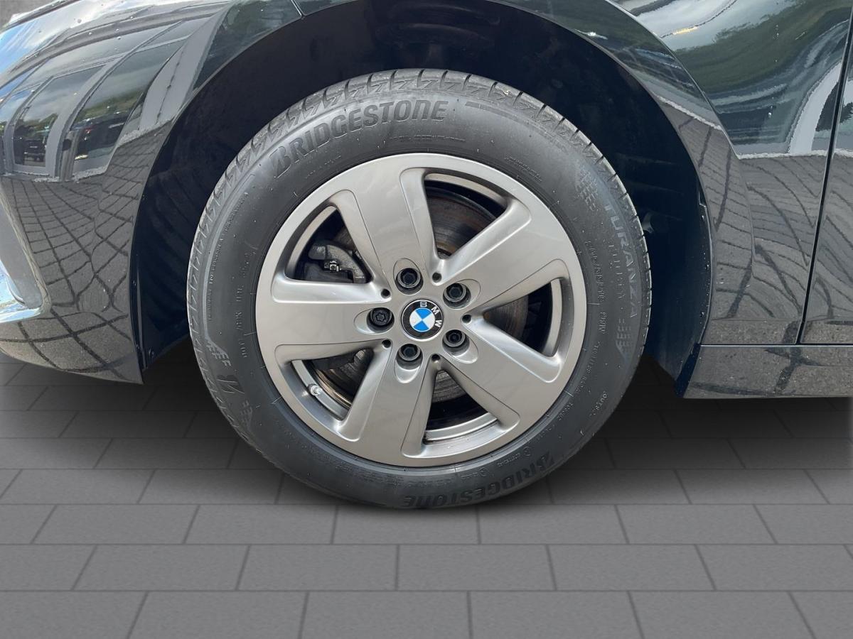 Originalaufnahme des Fahrzeugs Originalaufnahme des Fahrzeugs