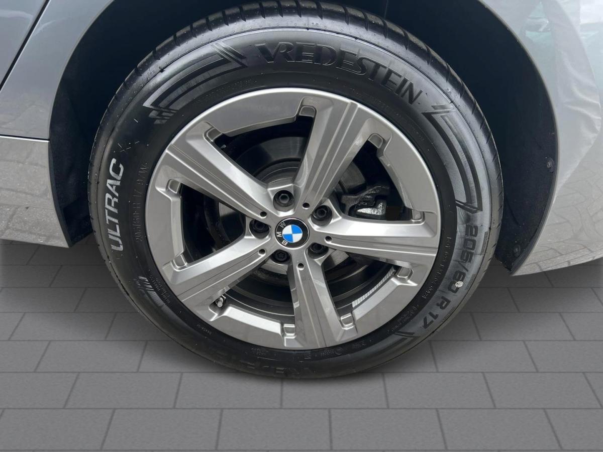 Originalaufnahme des Fahrzeugs Originalaufnahme des Fahrzeugs