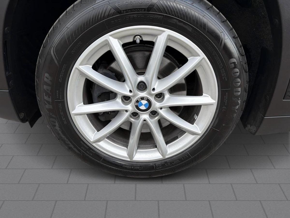Originalaufnahme des Fahrzeugs Originalaufnahme des Fahrzeugs