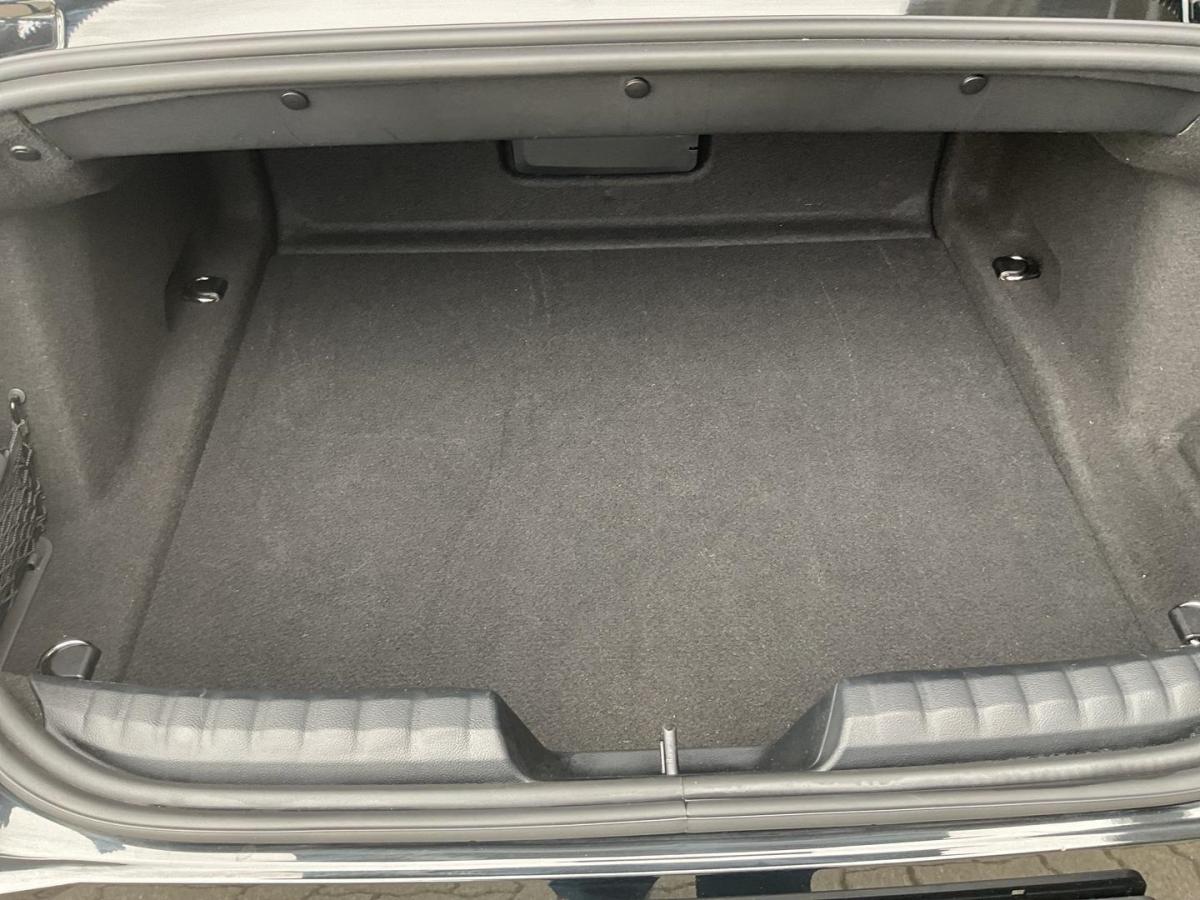 Originalaufnahme des Fahrzeugs Originalaufnahme des Fahrzeugs