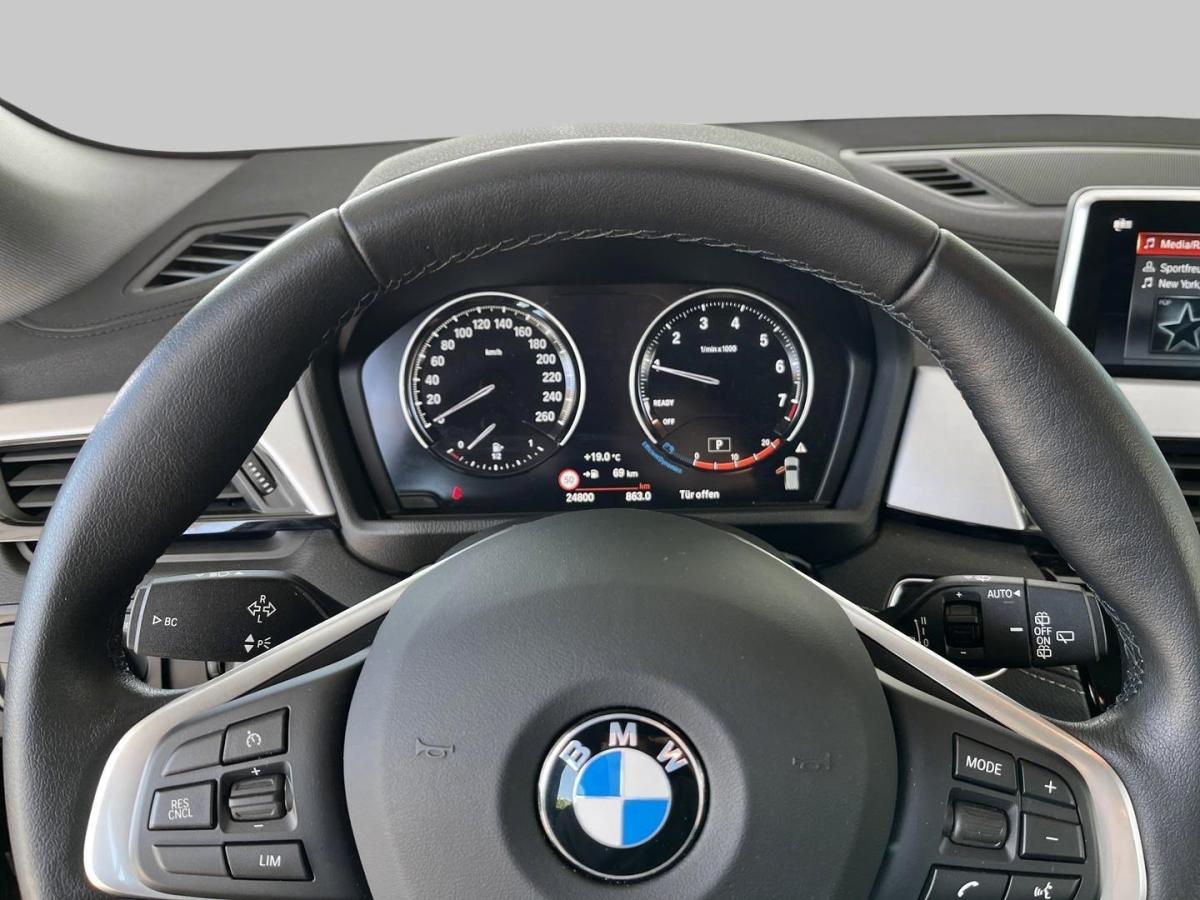 Originalaufnahme des Fahrzeugs Originalaufnahme des Fahrzeugs