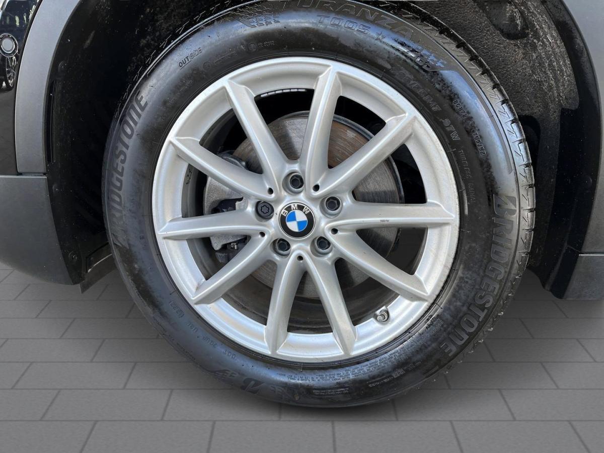 Originalaufnahme des Fahrzeugs Originalaufnahme des Fahrzeugs