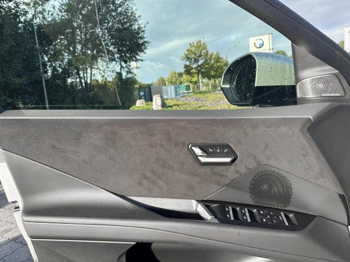 Originalaufnahme des Fahrzeugs Originalaufnahme des Fahrzeugs