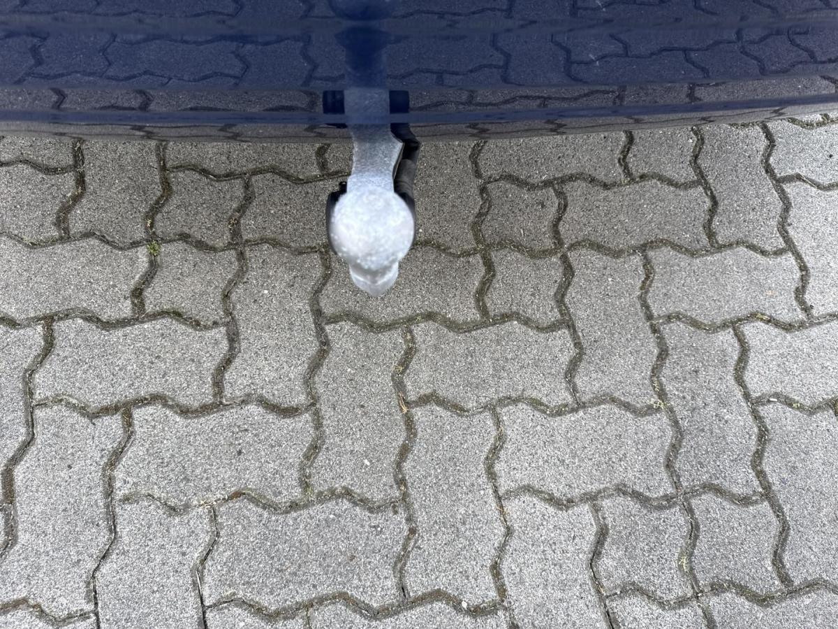 Originalaufnahme des Fahrzeugs Originalaufnahme des Fahrzeugs