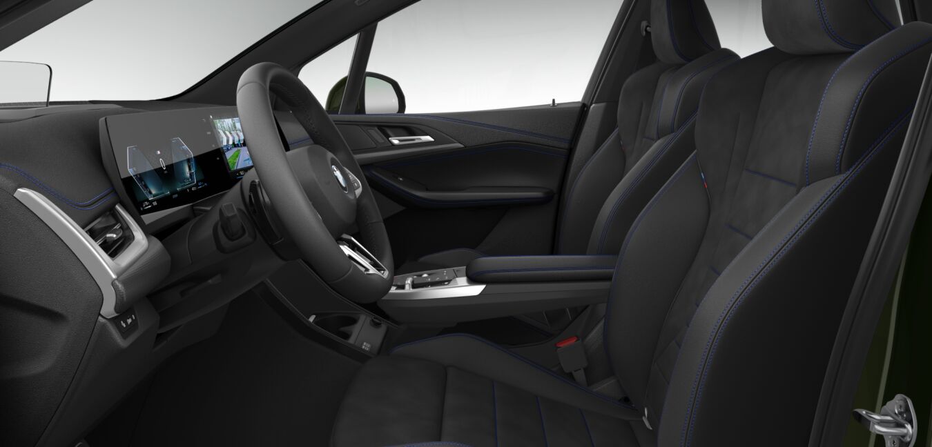 BMW BMW 2er im Innenraum seitlich BMW BMW 2er im Innenraum seitlich