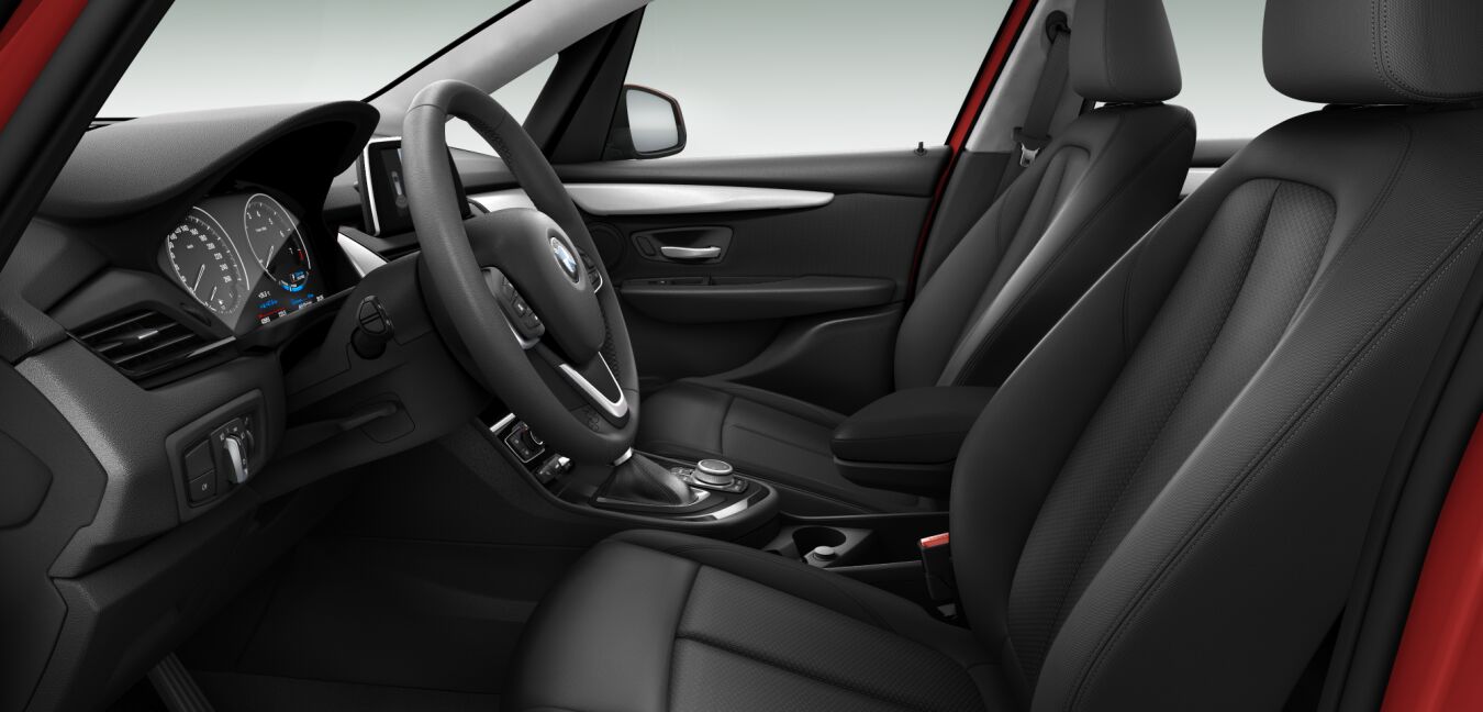 BMW BMW 2er im Innenraum seitlich BMW BMW 2er im Innenraum seitlich