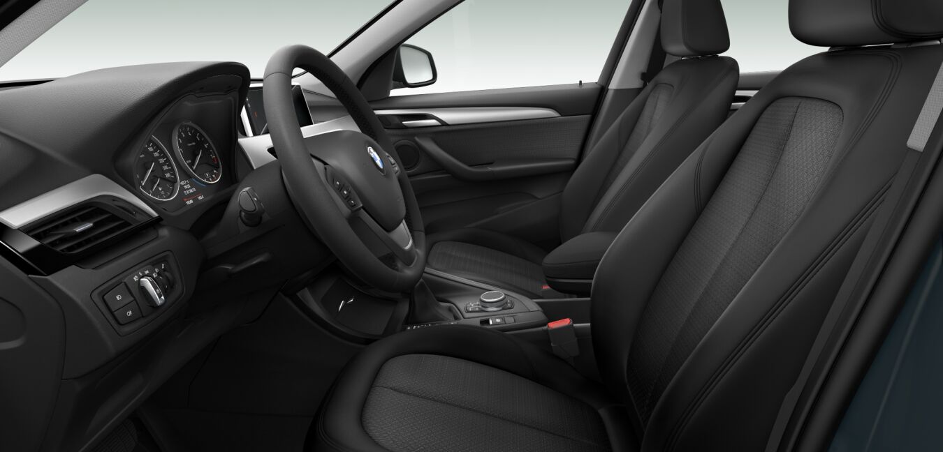 BMW BMW X im Innenraum seitlich BMW BMW X im Innenraum seitlich