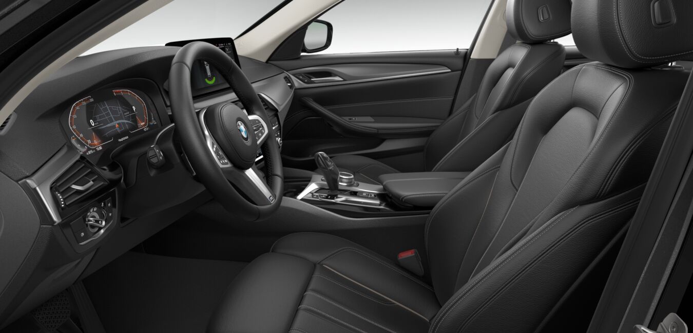BMW BMW 5er im Innenraum seitlich BMW BMW 5er im Innenraum seitlich