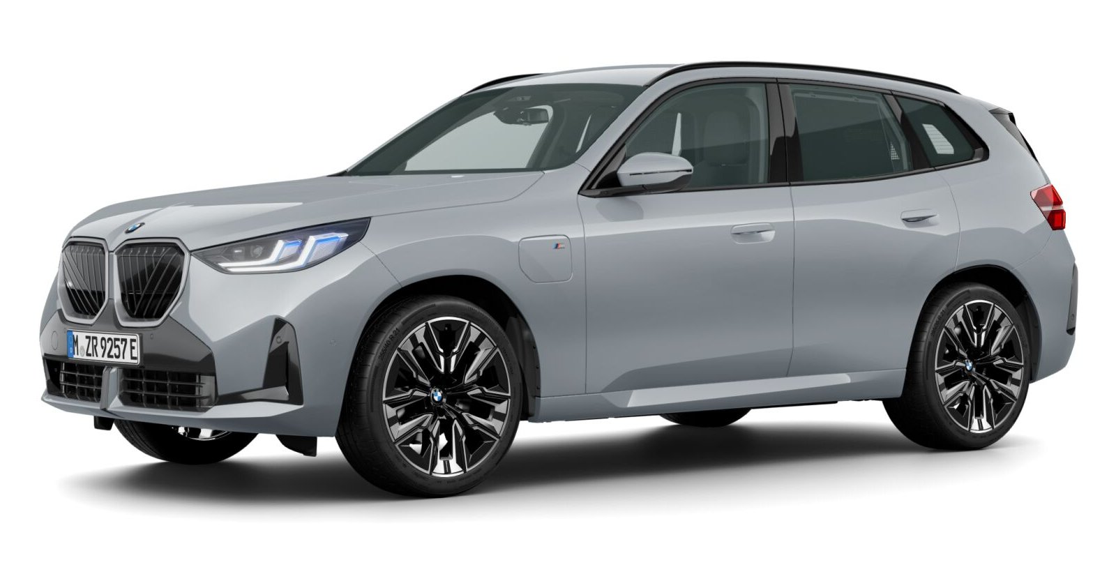 BMW X3 30e xDrive in Grau von vorne BMW X3 30e xDrive in Grau von vorne