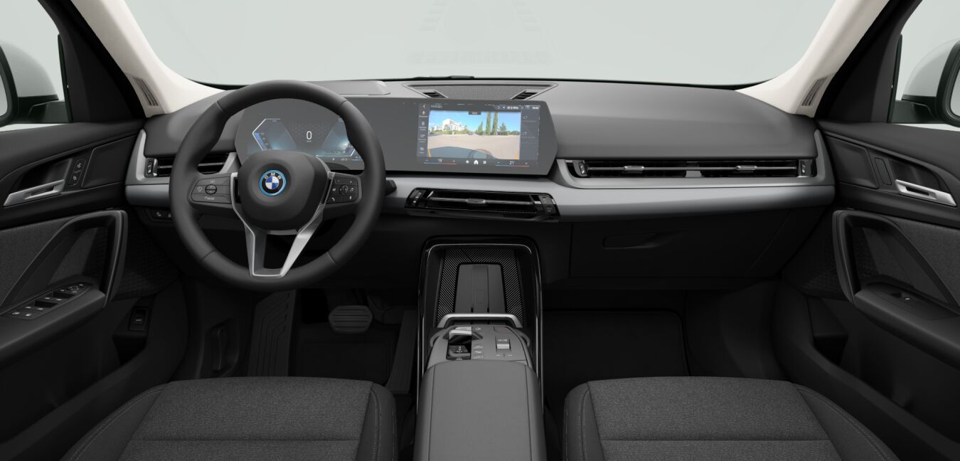 BMW BMW X im Innenraum von vorne