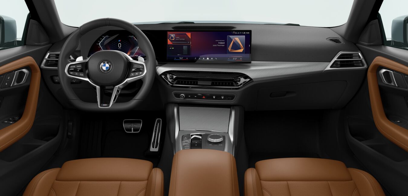 BMW BMW 2er im Innenraum von vorne BMW BMW 2er im Innenraum von vorne